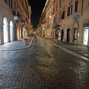 https://house-rooms-babuino-46.it-romehotels.com