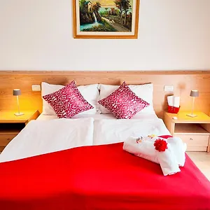 Dalla Mena Hotel